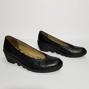 FLY LONDON Black Leather Wedge Pumps
